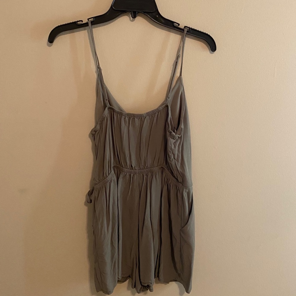 Green Romper - Picture 2 of 3